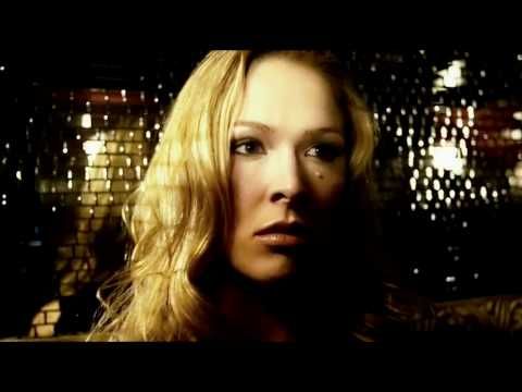 Strikeforce Rousey vs Kaufman : les femmes à la charge