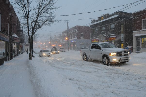 Comment bien préparer son auto pour un long trajet l'hiver?