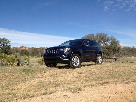 Circuit des Amériques : tour de piste en Jeep Grand Cherokee SRT