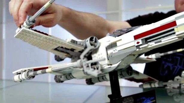 Gadget : un X-Wing de « Star Wars » en Lego