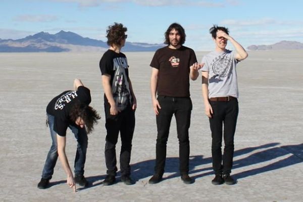 « White Paint » de Hollerado, vraiment « catchy »!
