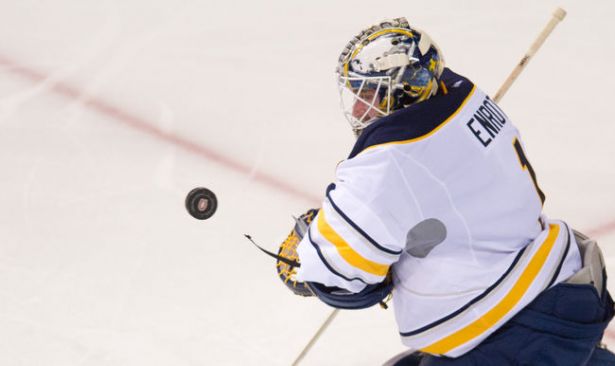 Enroth met fin à la série de victoires du Canadien