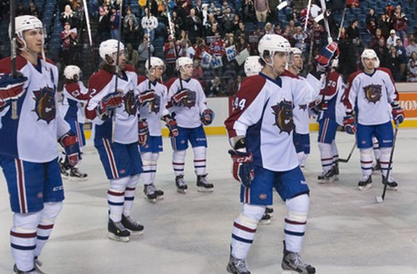 Un entraînement pour les Canadiens et des trophées pour les Bulldogs