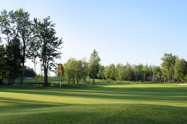 Je déclare la saison de golf ouverte! Aussi… un concours!!