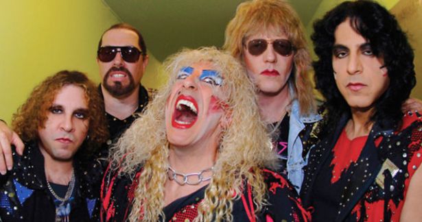 Top 30 : Les chanteurs de groupes rock qui ont les plus fortes personnalités! (Partie 1)
