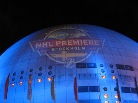 Vers une expansion de la LNH en Europe?