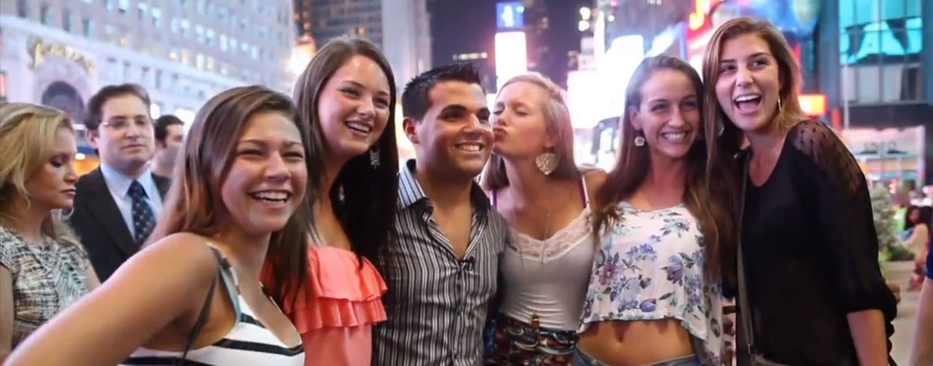 Il se fait passer pour une célébrité et crée l’émoi à New York!