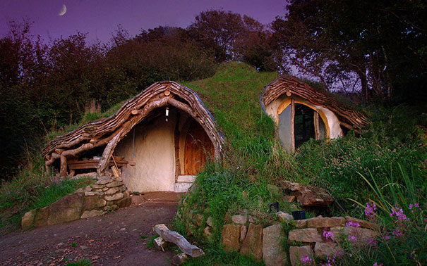 Ces maisons semblent tout droit sorties d'un conte imaginaire!