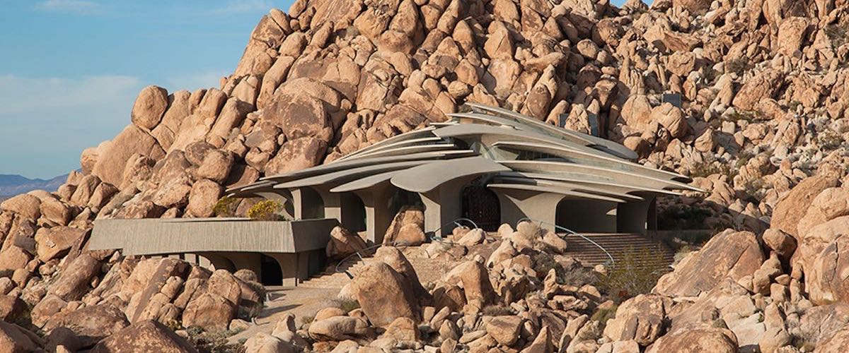 Une magnifique maison « perdue » dans le fin fond du désert californien -2