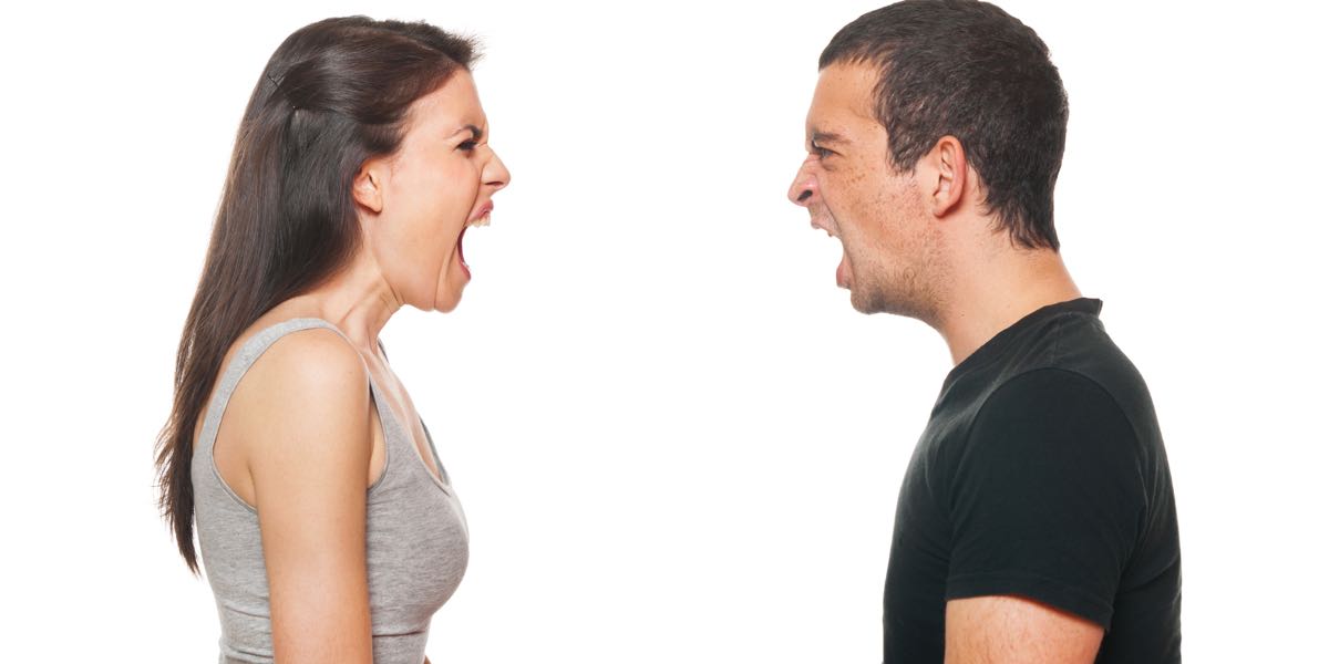 Beaucoup de gars se chicanent avec leur blonde le matin à cause de…