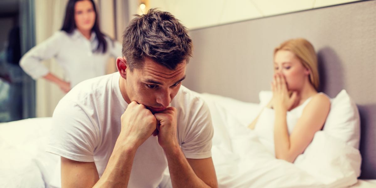 8 excuses pitoyables que les gens infidèles disent pour «consoler» leur blonde ou leur chum