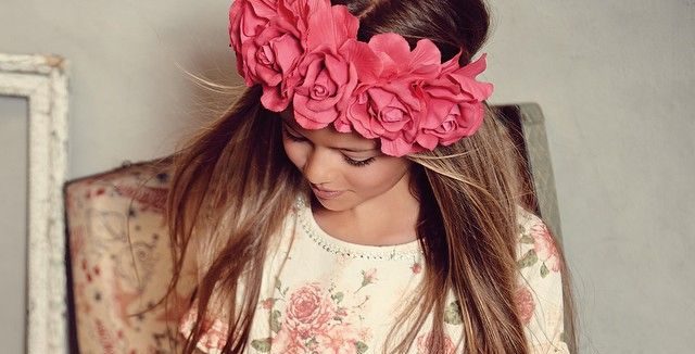 À 10 ans, elle est considérée comme la plus belle petite fille du monde