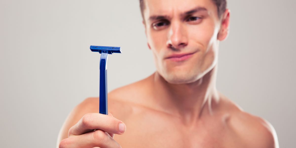 6 choses utiles que tout gars devrait savoir AVANT de raser son poil pubien