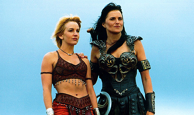 Les actrices qui interprétaient Xena et Gabrielle sont toujours aussi sexy, 15 ans après