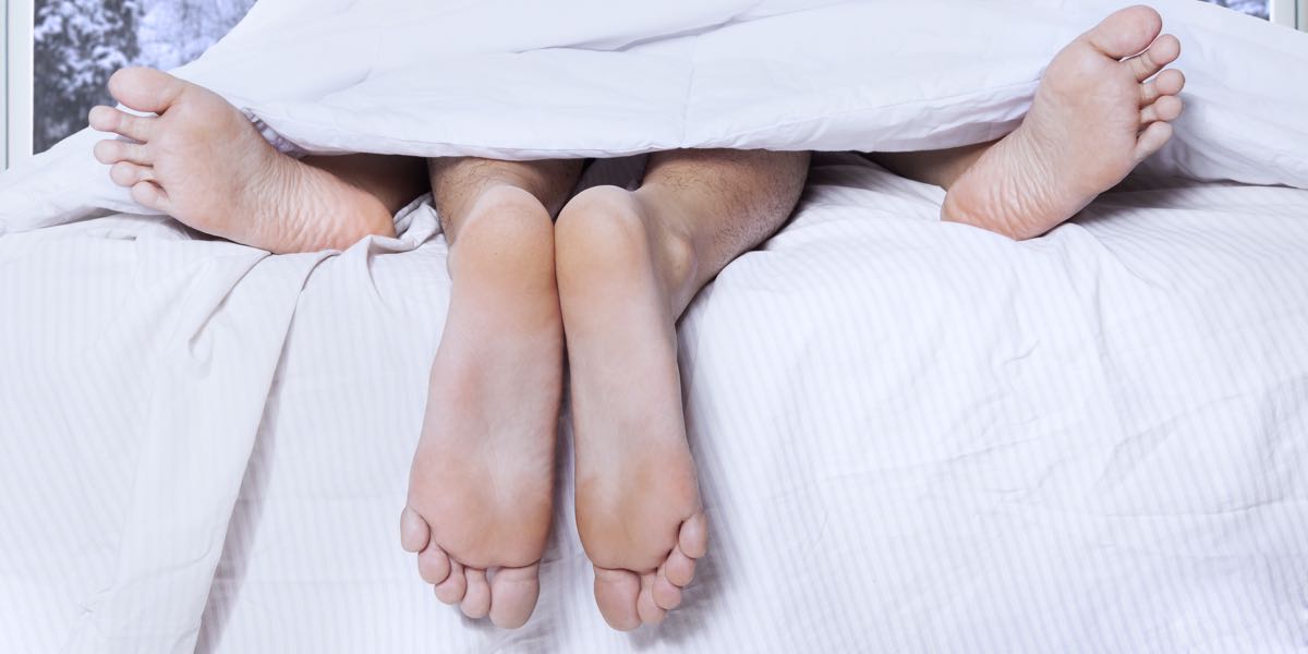 Les 6 positions qui risquent de vous fracturer le pénis… littéralement!