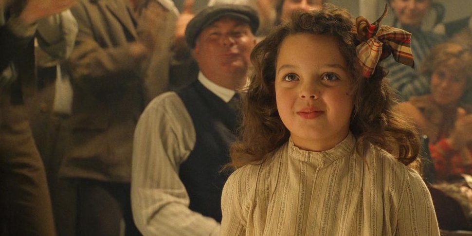 Voici ce qu’est devenue la petite fille qui a dansé avec Leonardo DiCaprio dans «Titanic»!