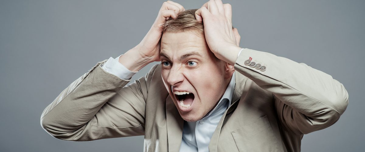 8 choses qu’elle fait (trop souvent) et qui t’énervent CHAQUE fois