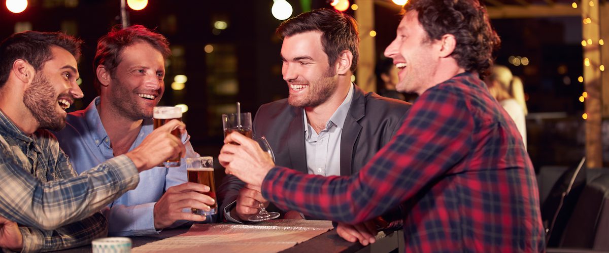 Bois de la bière et tu seras MEILLEUR au lit, selon la science
