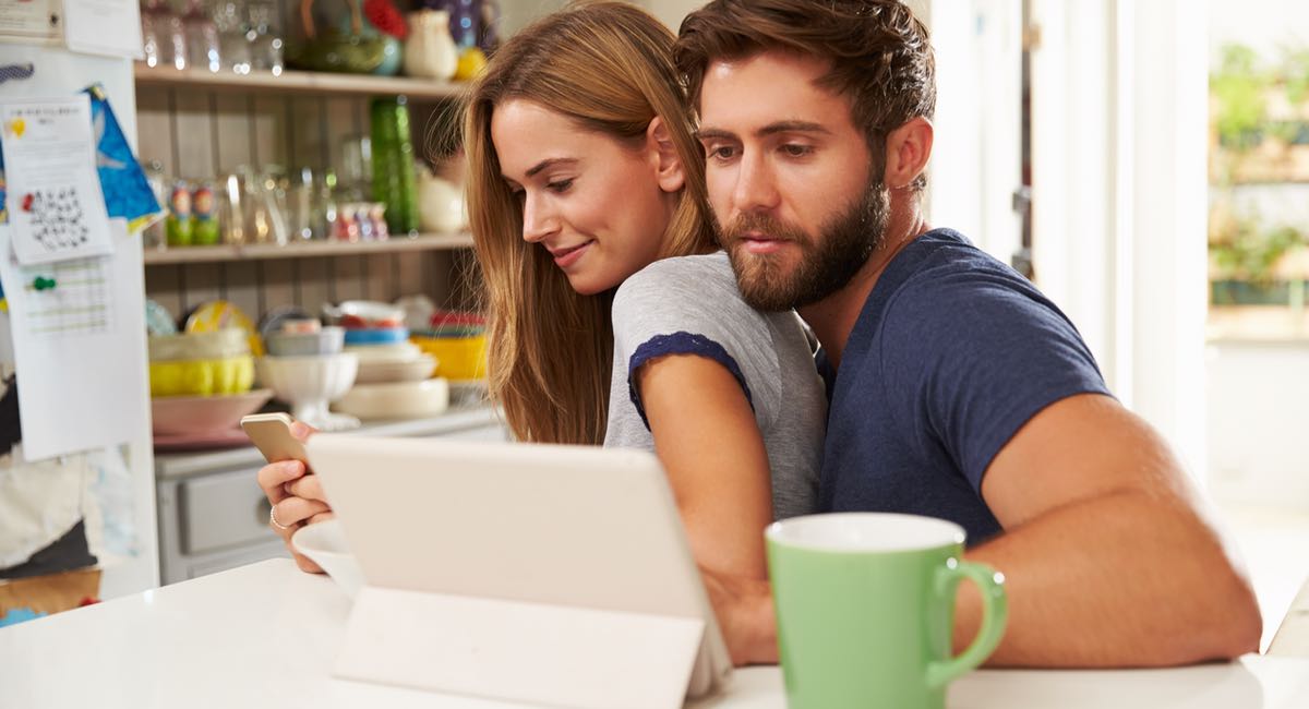 10 mauvaises habitudes que les couples devraient immédiatement abandonner