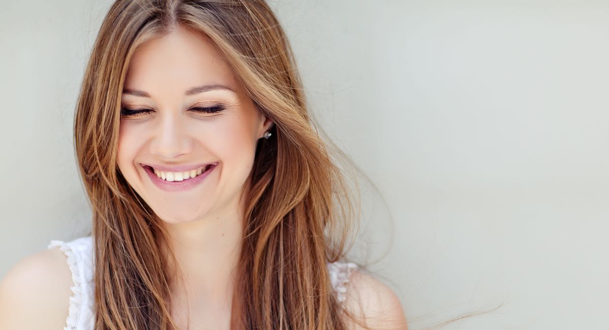 Vous sortez avec la fille idéale si elle correspond à 75 % de ces critères!