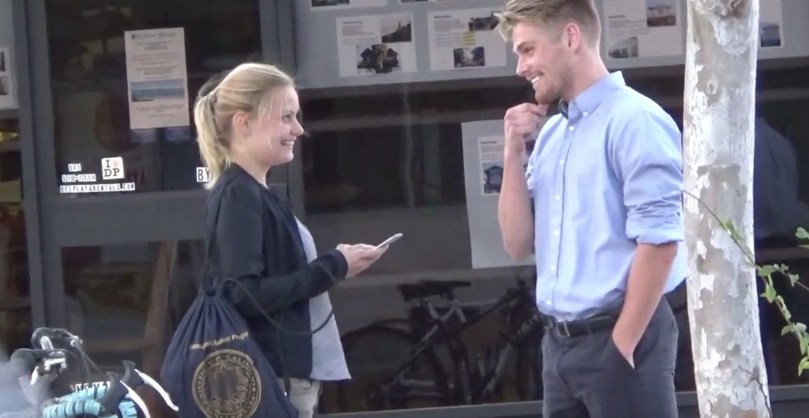 Il a demandé à 100 filles sur la rue de coucher avec lui. Vous ne devinez jamais combien ont dit oui!