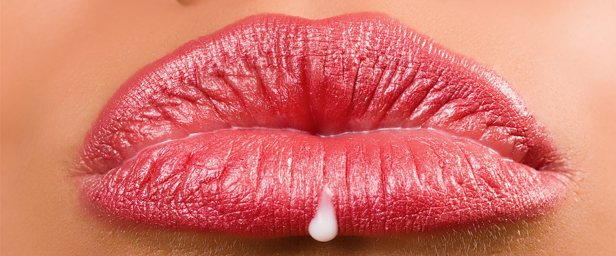 Voici ce qu'elle doit endurer quand elle te fait du «DEEP THROAT»