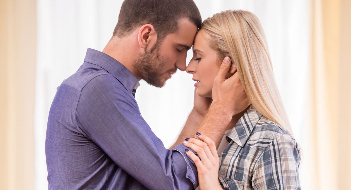 6 choses qu&rsquo;un gars peut faire pour sa blonde et qui est encore plus intime que le sexe