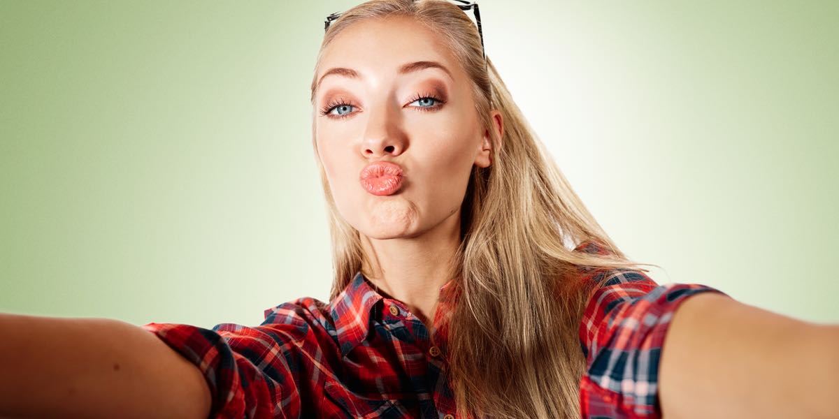Pitié, si votre blonde vous oblige à faire ÇA, laissez-la sur-le-champ! Ce n’est pas négociable!