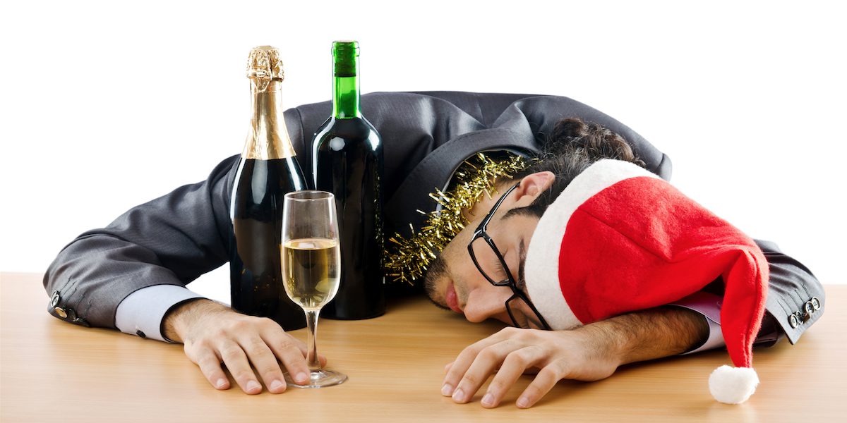 Voici les prénoms des GARS qui sont toujours plus SAOULS que tout le monde dans des partys