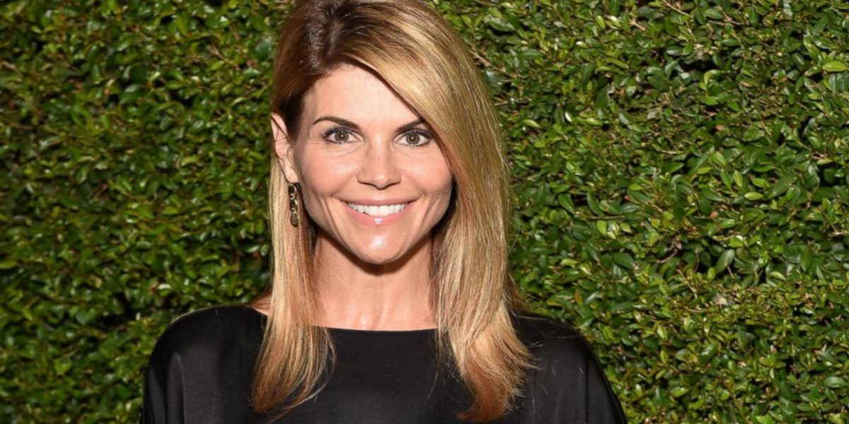 La fille de Lori Loughlin ressemble à sa mère et c’est une bonne chose! WOW!