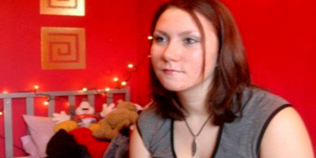 Cette PROF de 28 ANS a passé la nuit avec son élève de 11 ANS