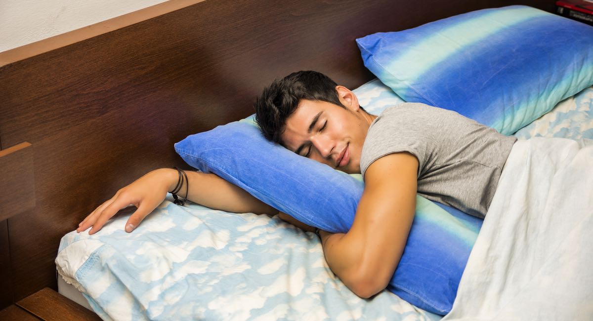 5 façons surprenantes de perdre du poids pendant votre sommeil… sans effort ou presque!