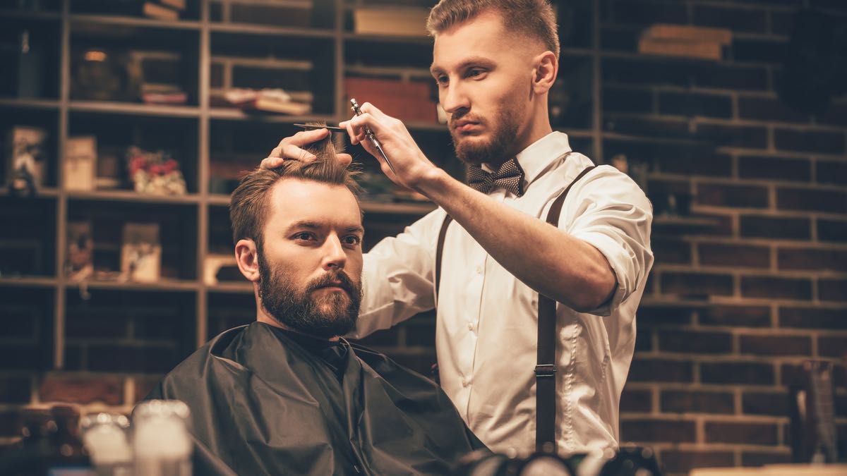 12 choses à ne jamais faire chez ton barbier