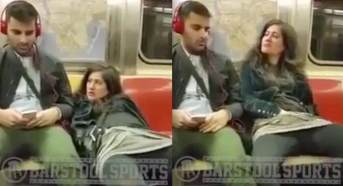 Elle est tellement en manque, qu'elle se met à se toucher en fixant un gars dans le métro
