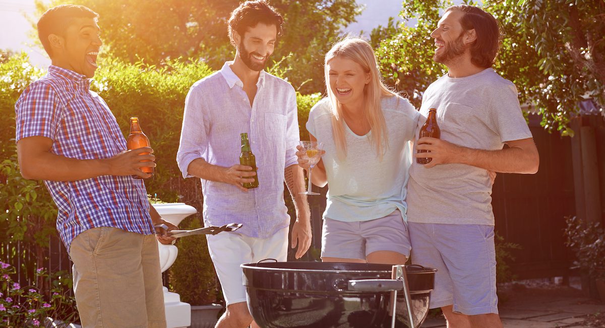 5 recettes de gars faciles à faire cet été sur ton barbecue