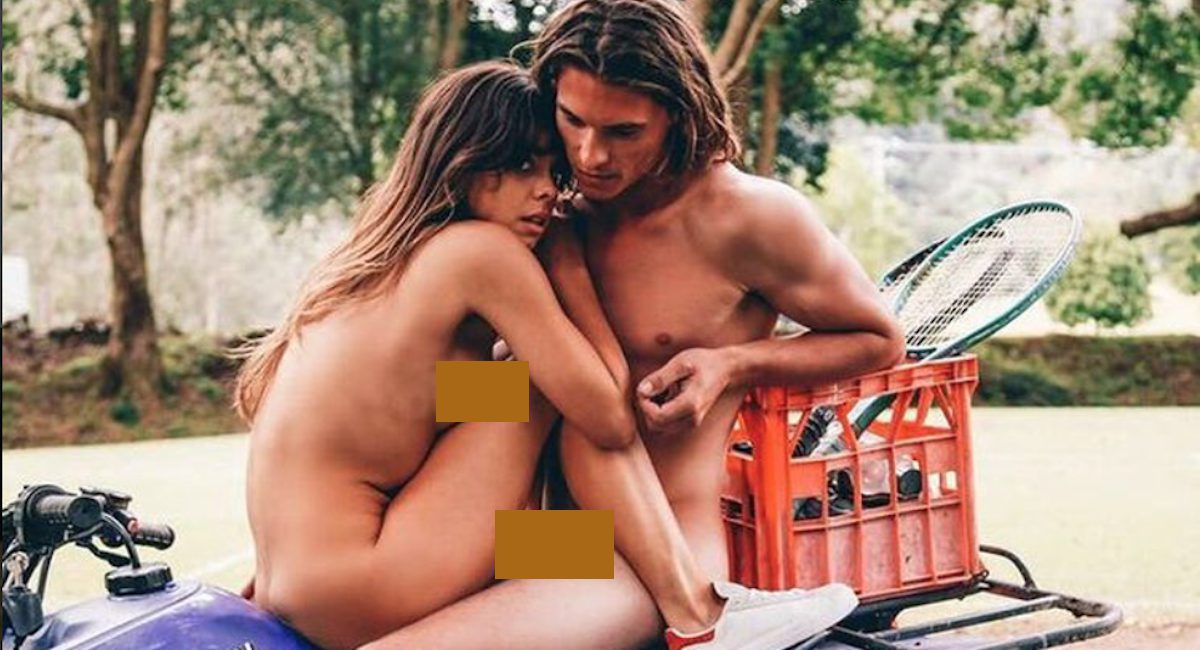 Des mannequins posent complètement nus pour la raison la plus…