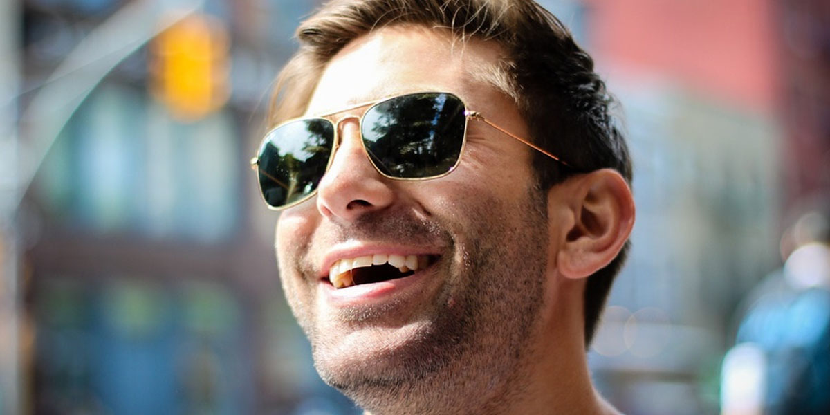 10 phrases que les gars adorent se faire dire par une fille