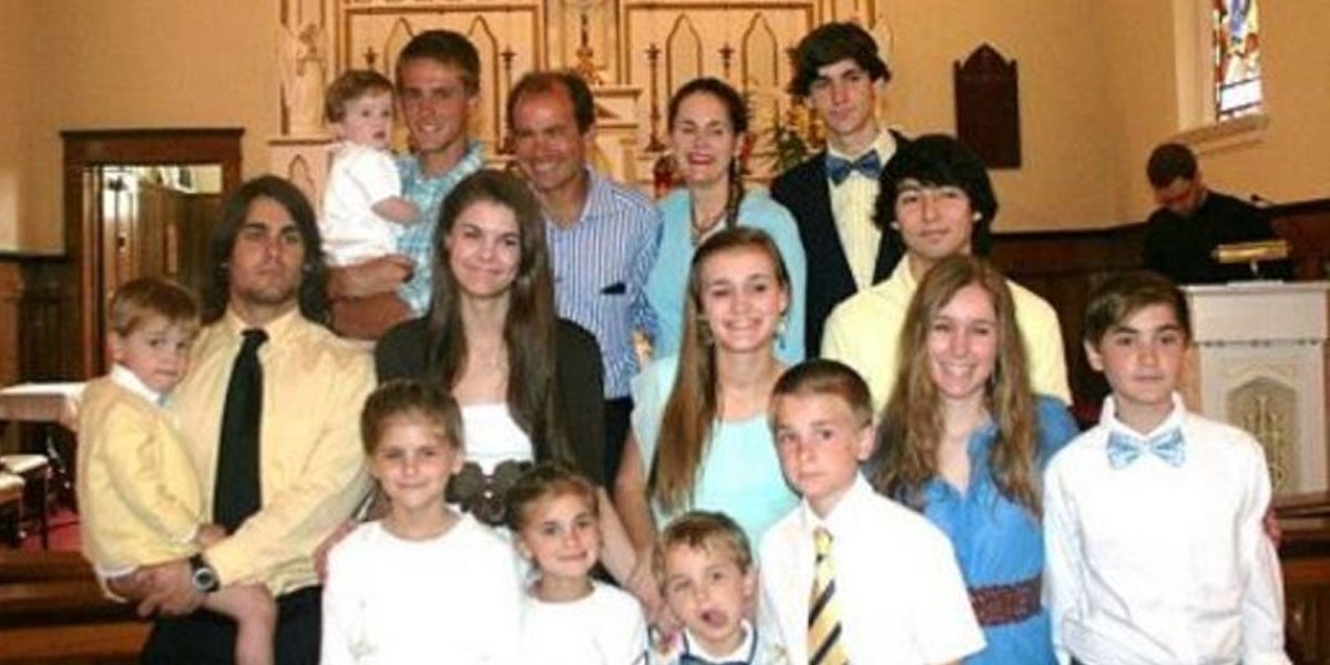 13 enfants, une source de revenus, aucune dette!