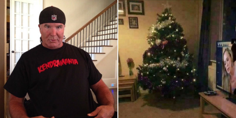 Il publie une photo de son sapin de Noël et oublie que sa télé montre un film pour&#8230;