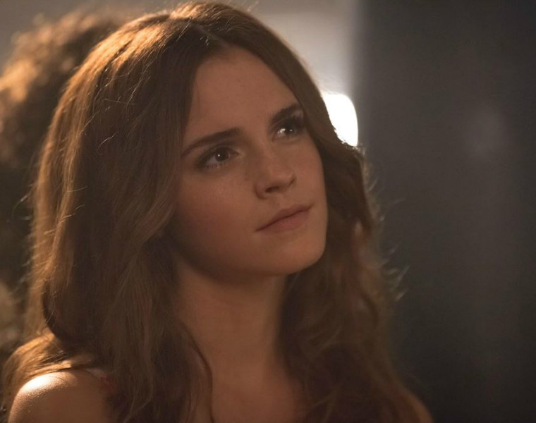 Emma Watson révèle des détails sur l’entretien de TOUS ses poils