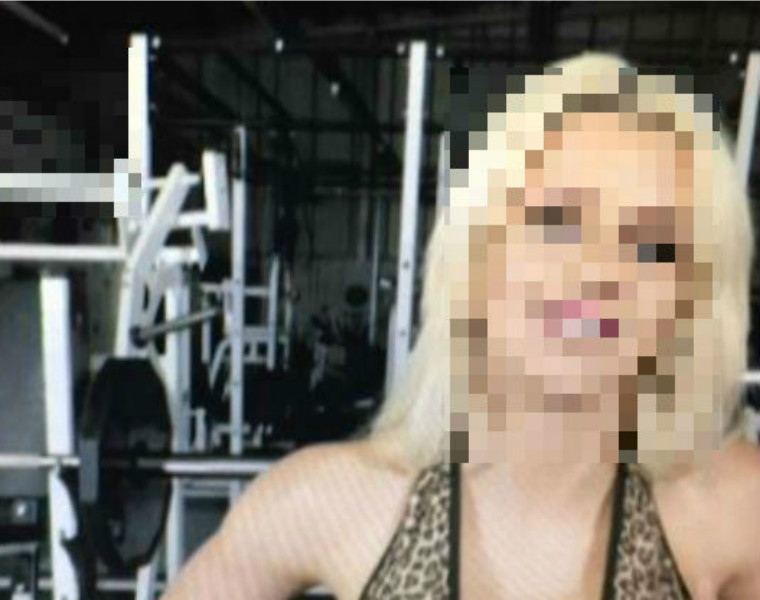 Elle annule son abonnement au gym après avoir appris qu'on y a tourné un film pour adultes