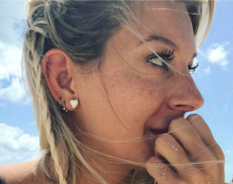 Jugée trop sexy, Instagram efface l'une de ses photos