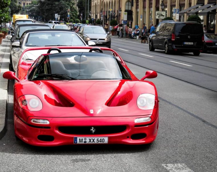 Ferrari F50 : votre voiture de rêve est enfin en vente !