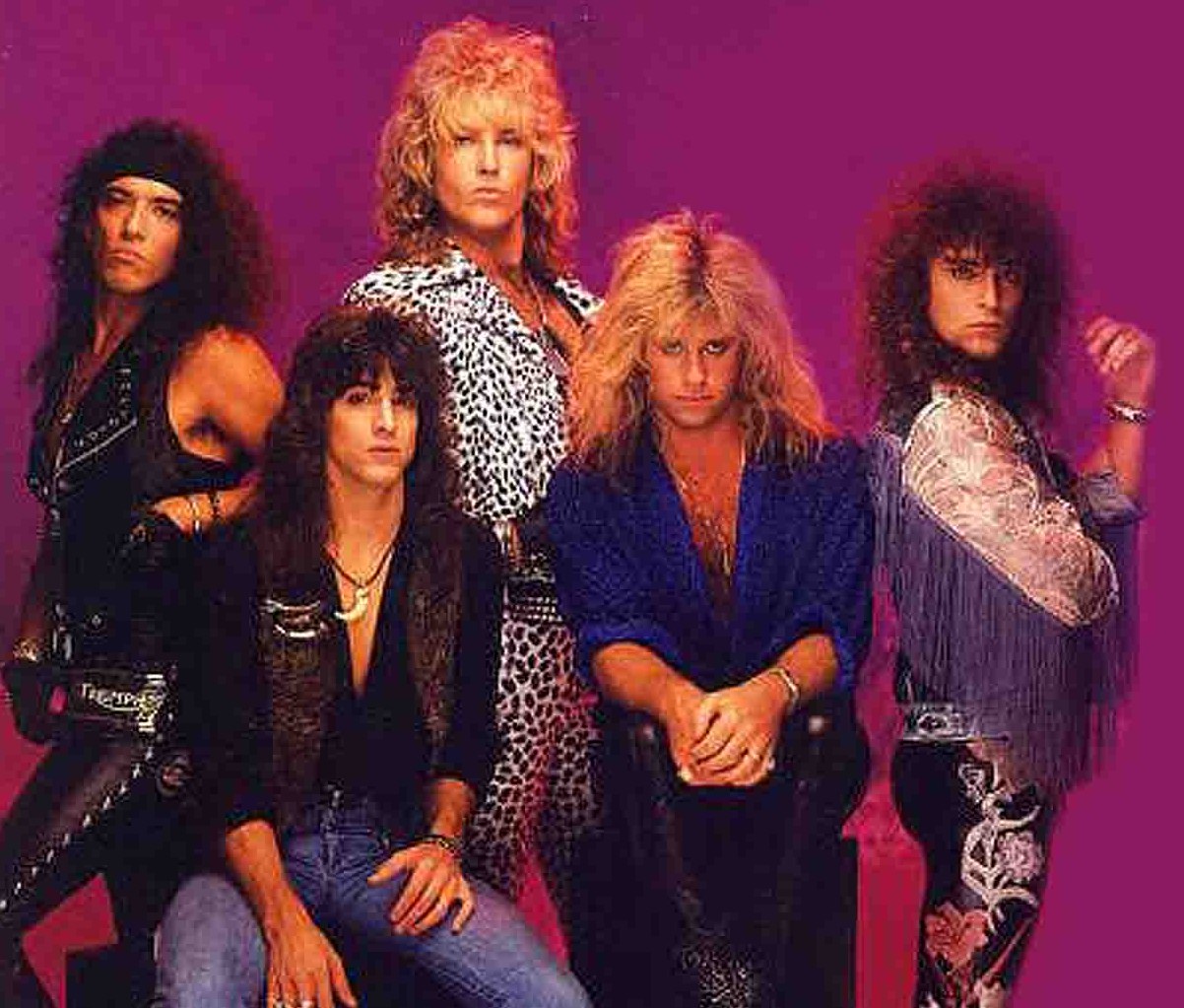 Зарубежная группа название. Ratt 80s. Ratt Band. Ratt дискография. Aerosmith 80s.