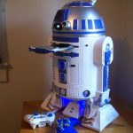 Gadget : une PS3 et une Xbox 360 intégrées dans R2-D2
